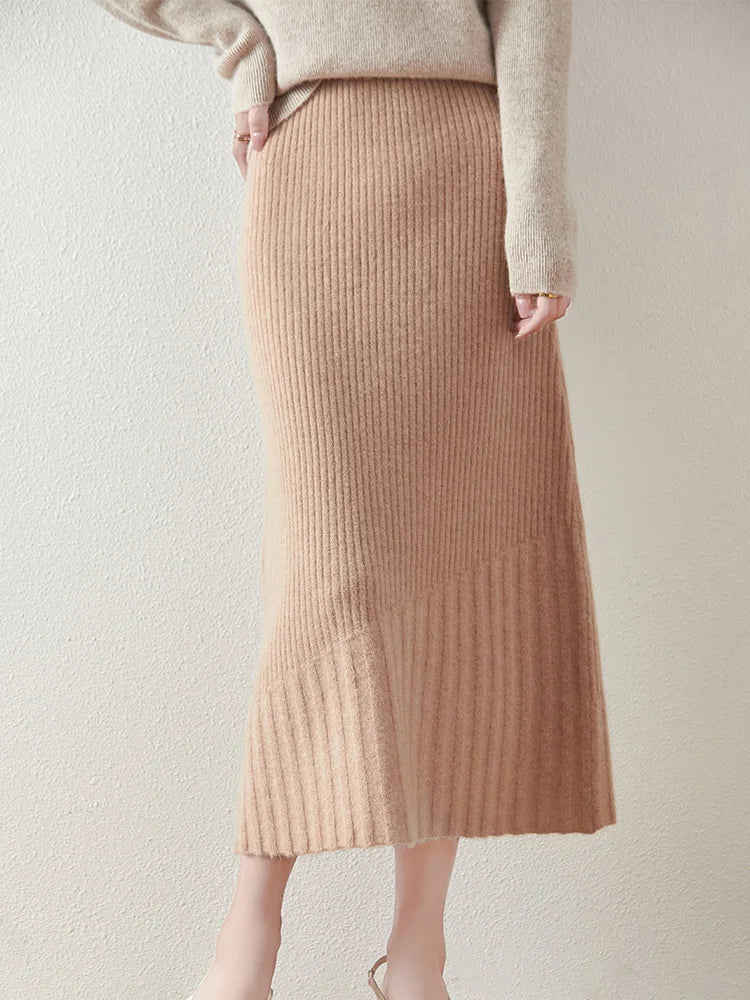 Sophia | Stylish Knitted Midi Skirt