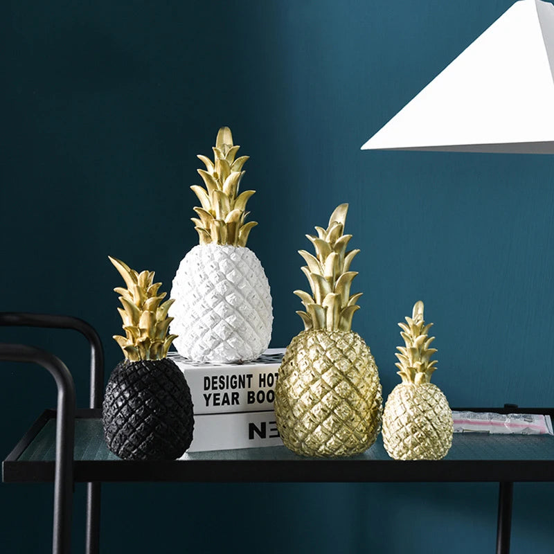 Resin Pineapple Decor Set