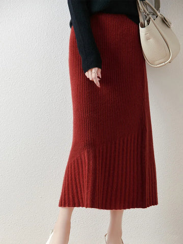 Sophia | Stylish Knitted Midi Skirt