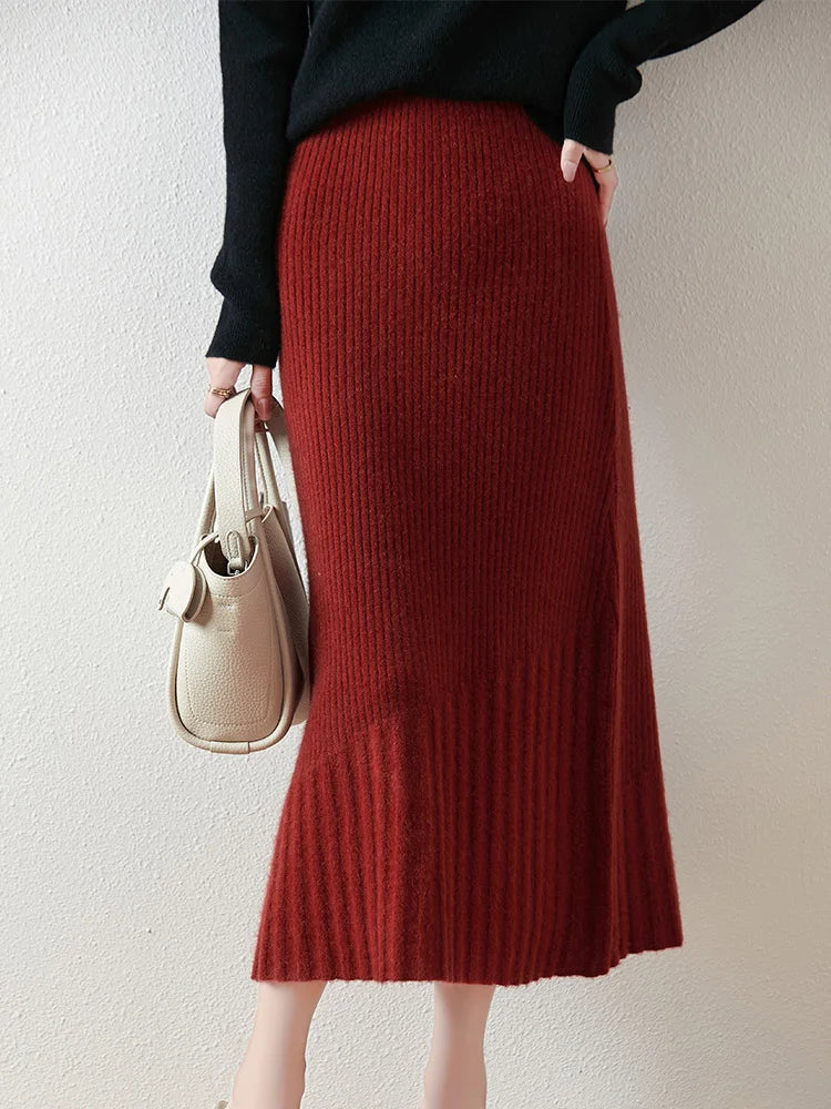 Sophia | Stylish Knitted Midi Skirt