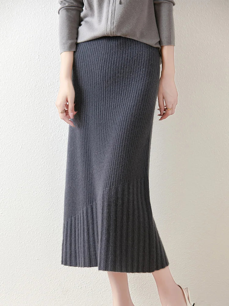 Sophia | Stylish Knitted Midi Skirt