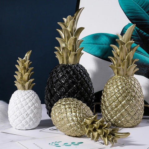 Resin Pineapple Decor Set