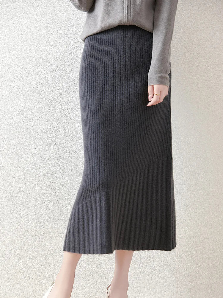 Sophia | Stylish Knitted Midi Skirt