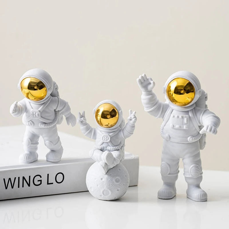 Starry | Resin Astronaut Figurine Set