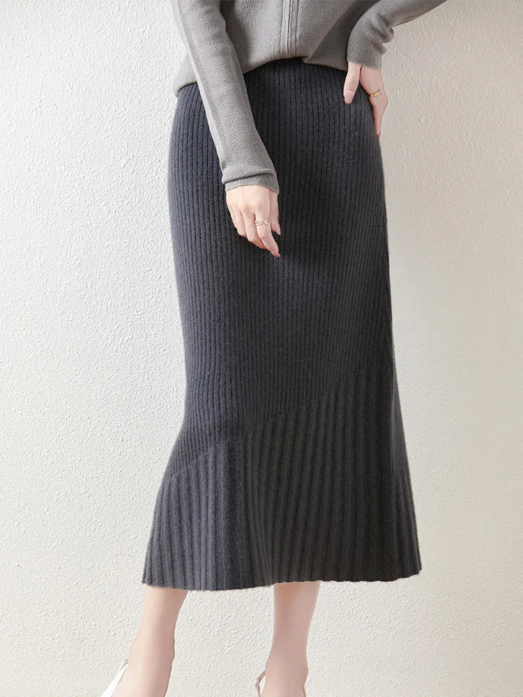 Sophia | Stylish Knitted Midi Skirt