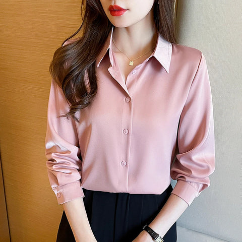 Chloe | Sleek Button-Up Blouse