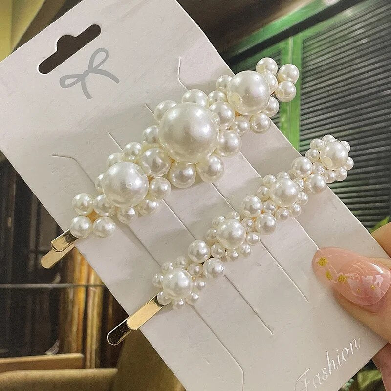 Pearl Perfection | Luxurious & Elegant Pearl Hair Clips for Timeless Style